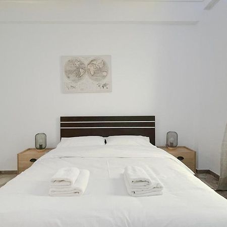 Filis Sunny 80Sqm Apt In Viktoria Apartment Athens Ngoại thất bức ảnh